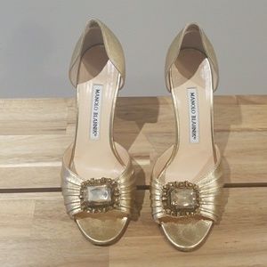 EUC Manolo Blahnik jeweled peep toe